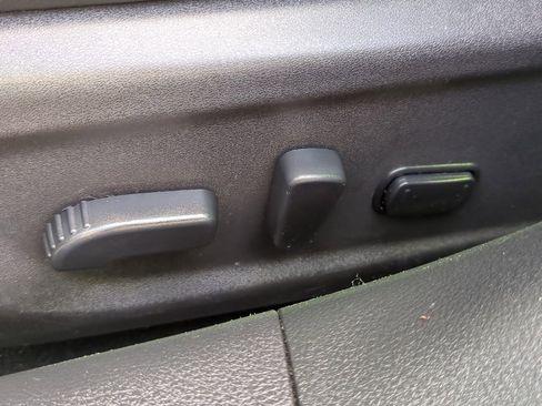 Certified 2020 Nissan Altima 2.0 Platinum image 17