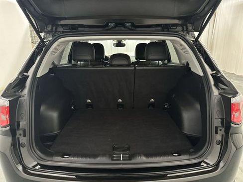 Used 2018 Jeep Compass Latitude image 22