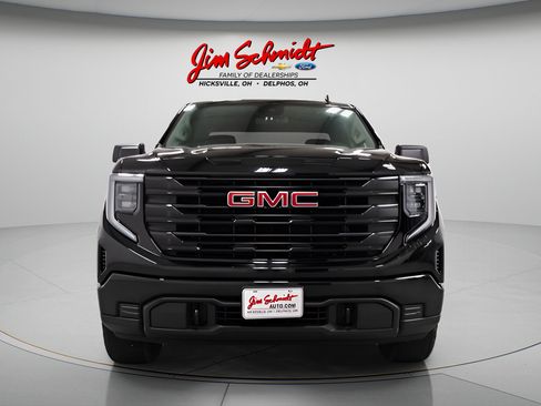 Used 2024 GMC Sierra 1500 Pro w/ Graphite Edition AWD/4WD image 2