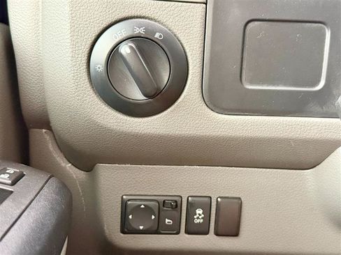 Used 2020 Nissan NV 2500 SV w/ Navigation Package RWD image 28