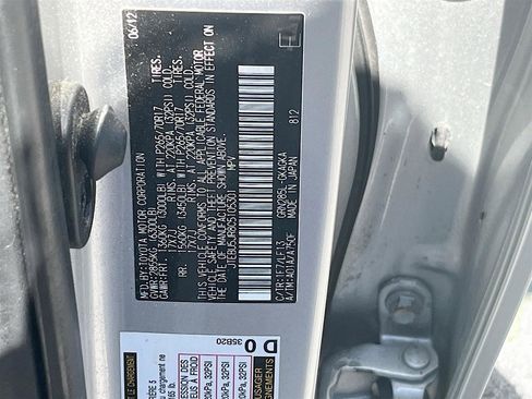 Used 2012 Toyota 4Runner SR5 w/ Premium Pkg w/3rd Row Seat image 34