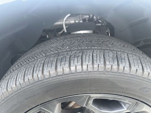 Used 2021 RAM 1500 Limited w/ Night Edition image 8