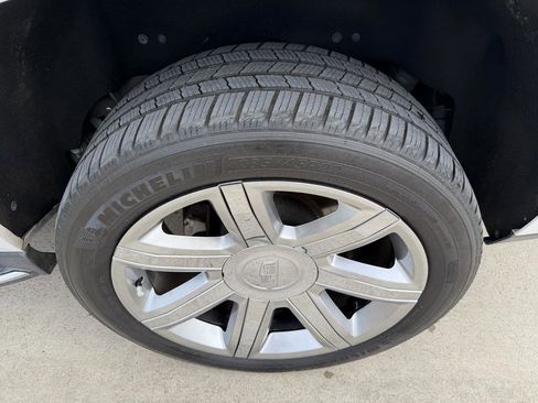 Used 2020 Cadillac Escalade ESV Luxury image 8