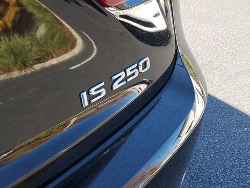 Used 2014 Lexus IS 250 image 28