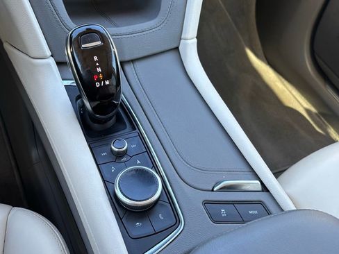 Used 2022 Cadillac XT5 Premium Luxury image 24