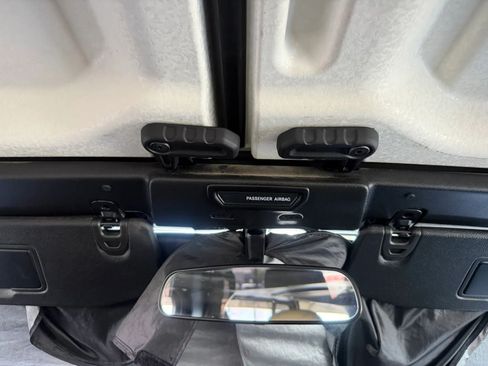 Used 2018 Jeep Wrangler Unlimited Rubicon w/ Dual Top Group AWD/4WD image 66