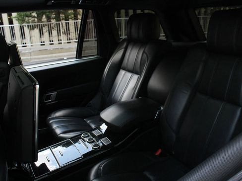 Used 2017 Land Rover Range Rover Long Wheelbase Autobiography AWD/4WD image 18