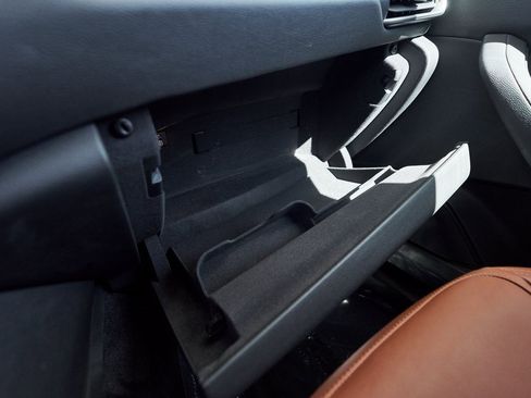 Used 2022 Maserati Levante Modena image 57