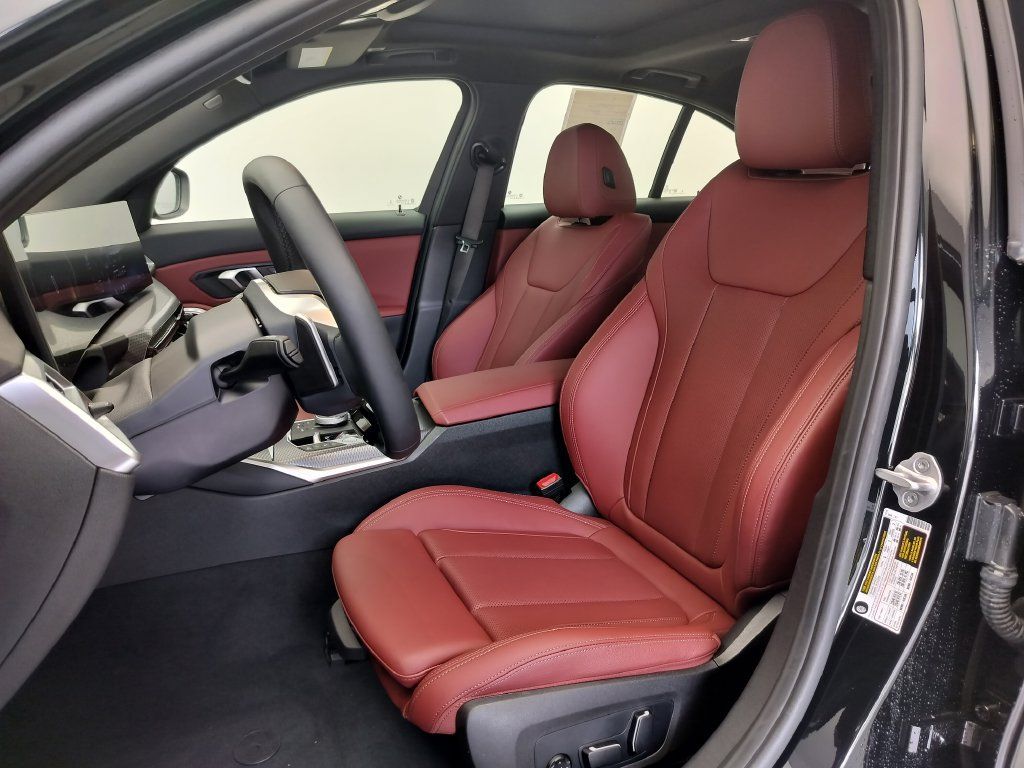 Certified 2026 BMW 330i Sedan RWD image 9