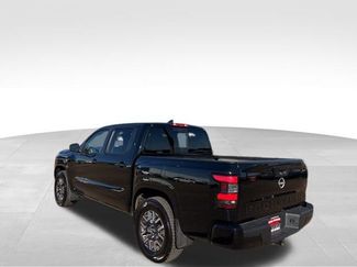 Certified 2024 Nissan Frontier SL video 2