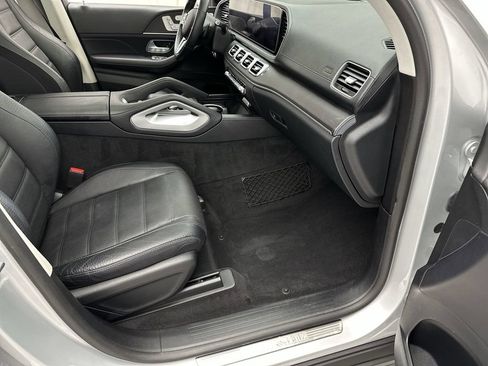 Used 2020 Mercedes-Benz GLS 450 4MATIC image 26