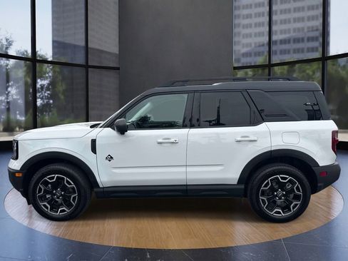 Used 2025 Ford Bronco Sport Outer Banks w/ Outer Banks Tech Package+ AWD/4WD image 5