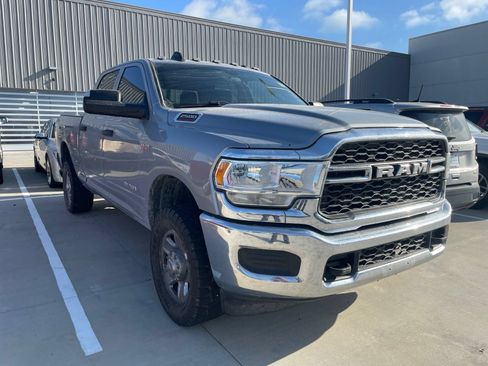 Used 2020 RAM 2500 Tradesman AWD/4WD image 3