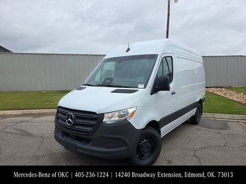 New 2026 Mercedes-Benz Sprinter 2500 image 1
