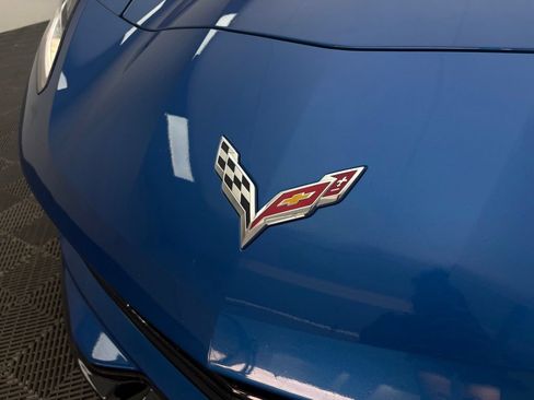 Used 2016 Chevrolet Corvette Stingray Coupe RWD image 17