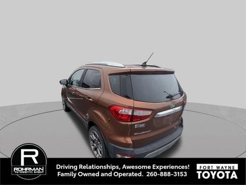 Used 2018 Ford EcoSport Titanium FWD image 4