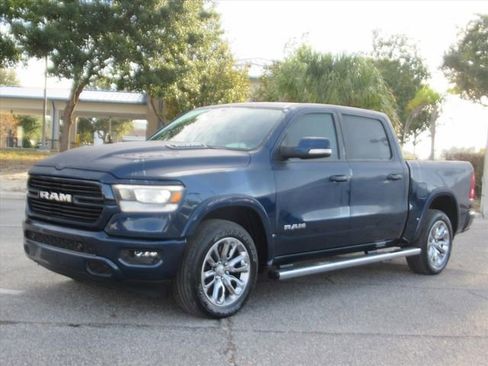 Used 2022 RAM 1500 Laramie w/ Sport Appearance Package image 3