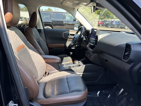 Used 2023 Ford Bronco Sport Outer Banks AWD/4WD image 5