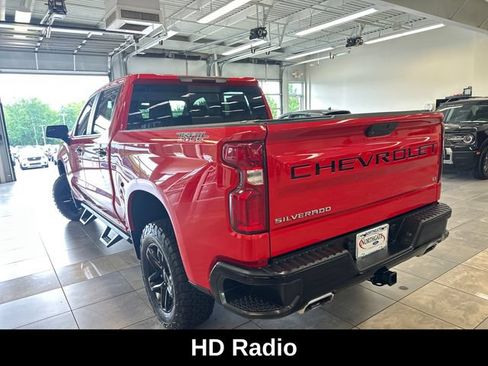 Used 2019 Chevrolet Silverado 1500 LT Trail Boss AWD/4WD image 17