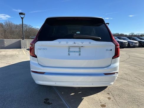 New 2026 Volvo XC90 B6 Ultra image 6