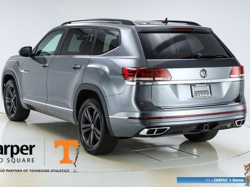 Used 2021 Volkswagen Atlas SE w/ Panoramic Sunroof Package image 7