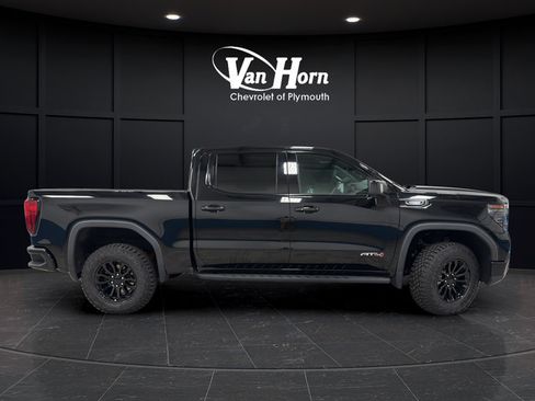 Used 2023 GMC Sierra 1500 AT4 w/ AT4 Premium Package AWD/4WD image 10