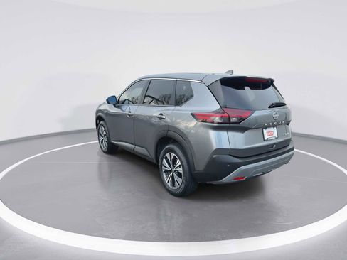 Used 2022 Nissan Rogue SV image 6