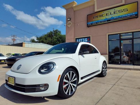 Used 2013 Volkswagen Beetle 2.0T FWD image 8