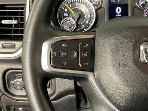Used 2021 RAM 1500 Big Horn AWD/4WD image 12
