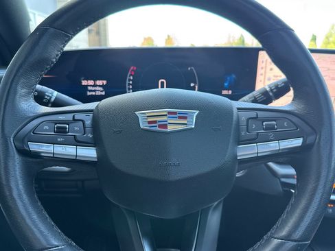 Used 2024 Cadillac XT4 Sport AWD/4WD image 27
