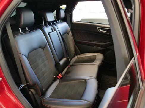 Used 2022 Ford Edge ST-Line w/ Class II Trailer Tow Package image 15