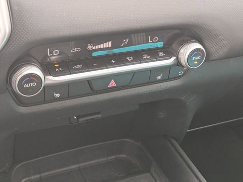 Used 2025 MAZDA CX-50 AWD 2.5 S w/ Premium Package image 23