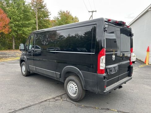 New 2026 RAM ProMaster 2500 w/ Convenience Group FWD image 9