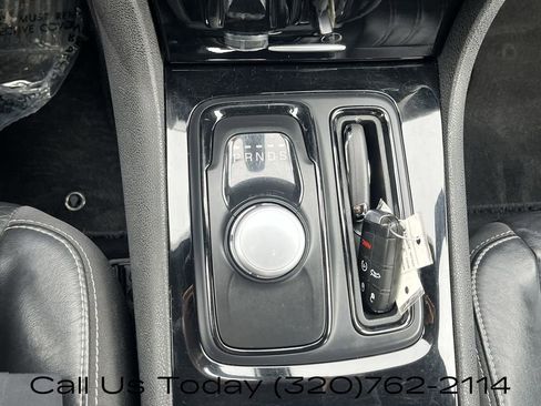 Used 2021 Chrysler 300 S image 18