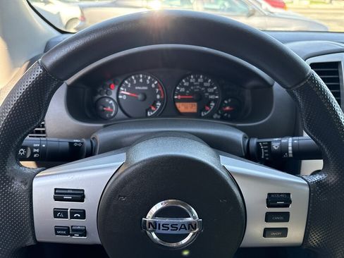 Used 2019 Nissan Frontier SV RWD image 35