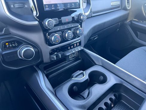 Used 2022 RAM 1500 Big Horn w/ Night Edition RWD image 25