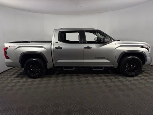 Used 2022 Toyota Tundra SR5 image 10