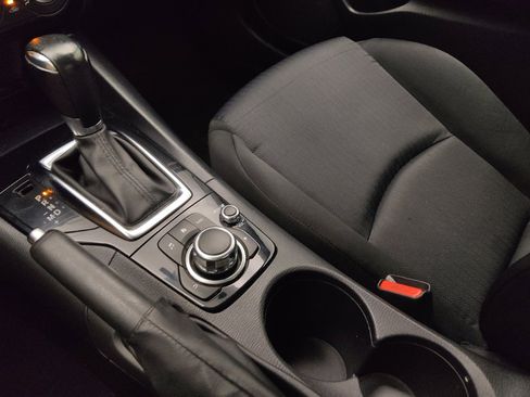 Used 2015 MAZDA MAZDA3 i Sport FWD image 26