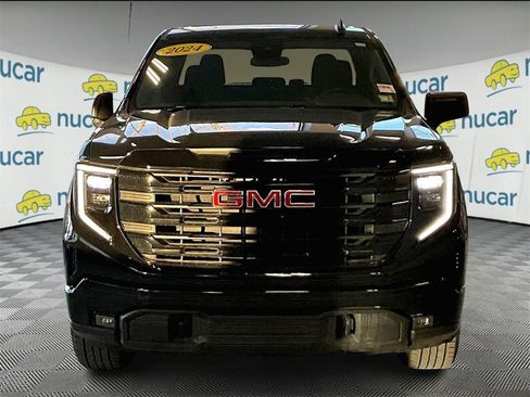 Used 2024 GMC Sierra 1500 Elevation image 2