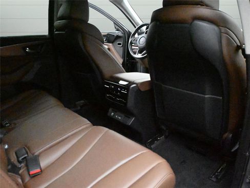 Certified 2024 Acura MDX SH-AWD w/ Technology Package image 21