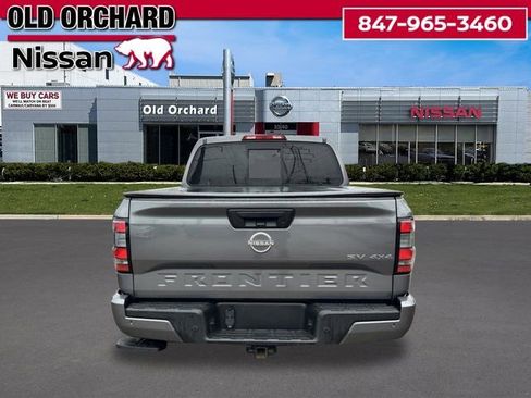 Used 2022 Nissan Frontier SV image 5
