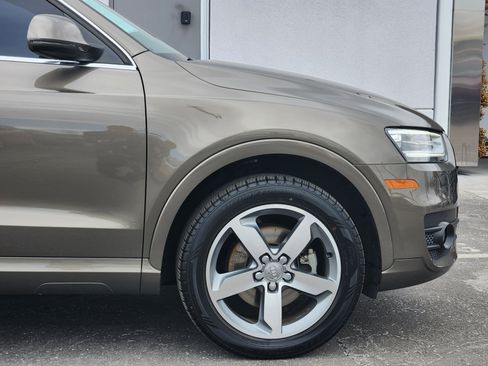 Used 2015 Audi Q3 2.0T Prestige w/ Prestige Package image 8