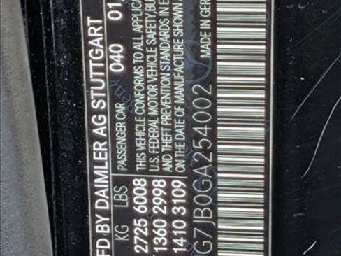 Used 2016 Mercedes-Benz S 63 AMG 4MATIC Sedan image 22