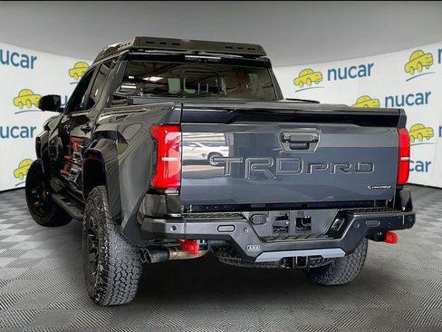 Used 2025 Toyota Tacoma TRD Pro AWD/4WD image 4