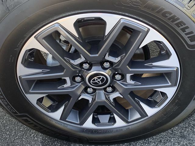 Certified 2024 Toyota Sequoia Limited AWD/4WD image 36