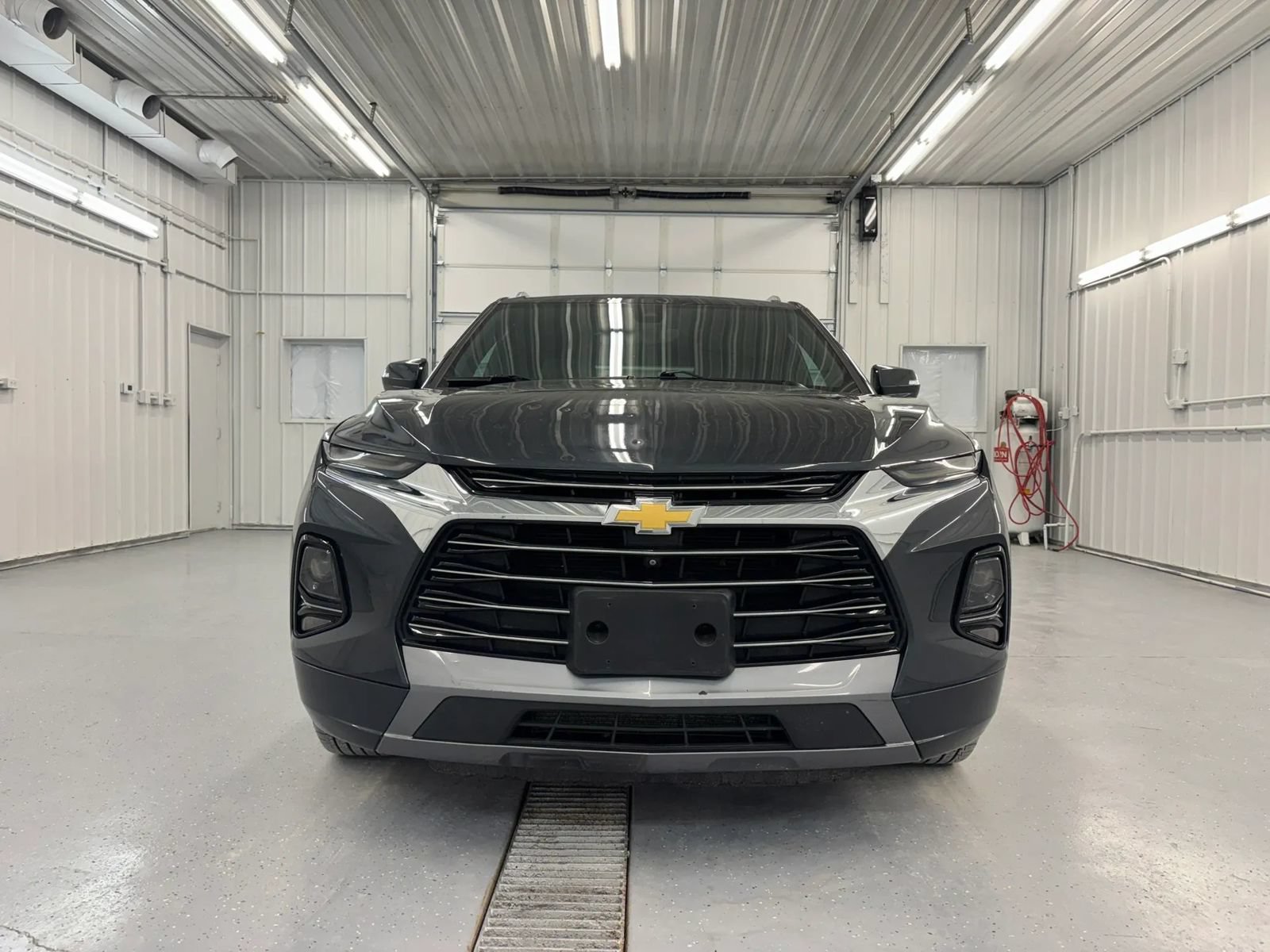 Used 2019 Chevrolet Blazer Premier w/ Driver Confidence II Package AWD/4WD image 13