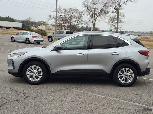 Certified 2024 Ford Escape Active w/ Cold Weather Package image 6