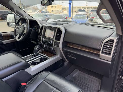Used 2019 Ford F150 Lariat w/ Equipment Group 502A Luxury image 29