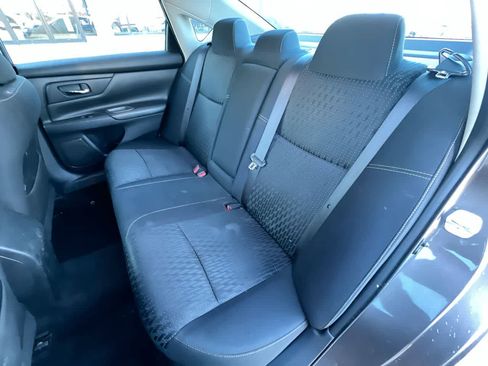 Used 2016 Nissan Altima 2.5 S w/ Power Driver Seat Package image 23