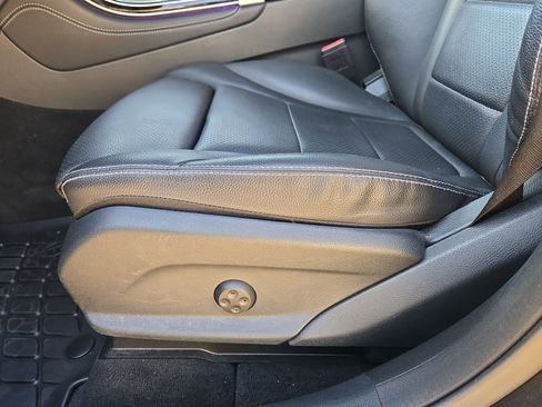 Certified 2020 Mercedes-Benz GLC 300 GLC 300 4MATIC image 17